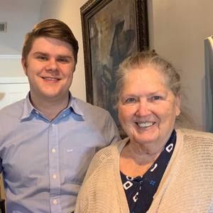 Meet your Posher, Aaron